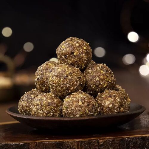 Seeds Ladoo's - with dates no sugar - cover